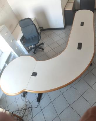 ARREDAMENTO UFFICIO COMPLETO