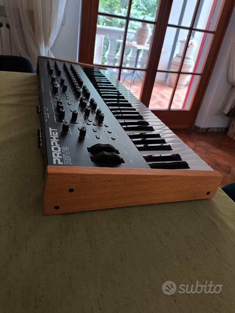 dave smith prophet rev 2 - Strumenti Musicali In vendita a Genova