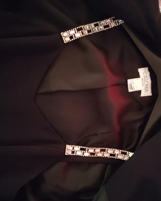 3 abiti per la sera e 1 pantalone, per taglia 44.