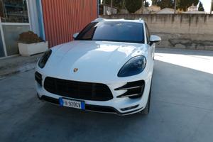 Porsche Macan 3.6 Turbo