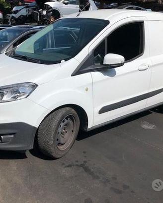 FORD TOURNEO COURIER 2015