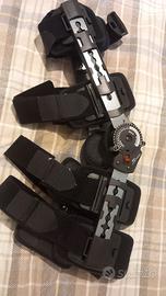 Ginocchiera post-operatoria donjoy