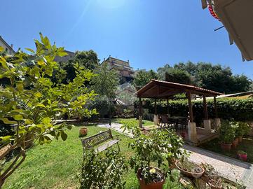 4 LOCALI A MAGLIANO SABINA