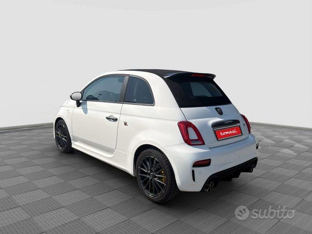 Abarth 695 2024 photo 3