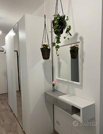 Mobile da ingresso con cassetto – Cemento/Bianco