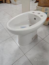 Bidet con tre fori