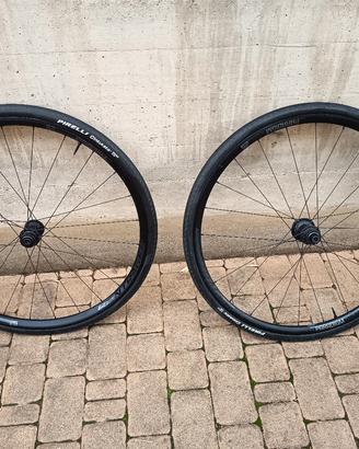 cerchi gravel corsa