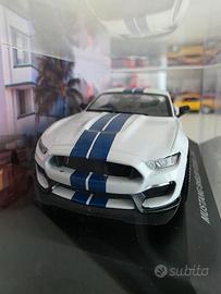 Modellino Ford 1/43
