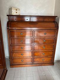 Camera da letto tenuta benissimo