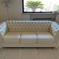 Divano chesterfield in pelle 3 posti