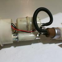 GRUPPO POMPA CARBURANTE VESPA PIAGGIO 621581 USATA