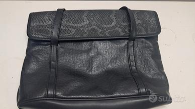 Borsa donna nera con dettaglio pitonato