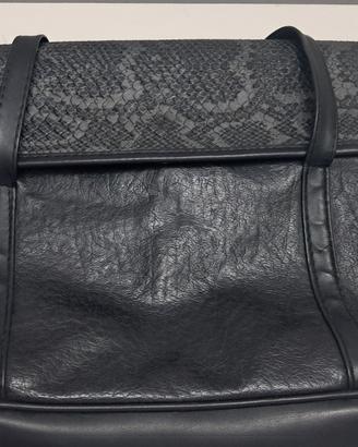 Borsa donna nera con dettaglio pitonato