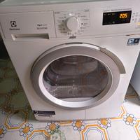 Asciugatrice elettrolux modello rdh3874 ricambi