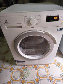 Asciugatrice elettrolux modello rdh3874 ricambi