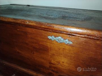cassapanca in legno antiquariato