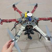 Drone esacottero DJI F550 con radiocomando lcd