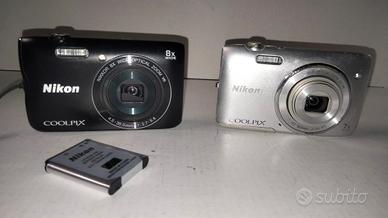 2 fotocamere Nikon Coolpix S3500 e A300