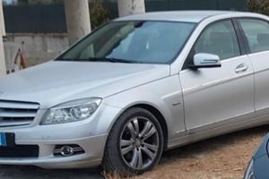 Mercedes C220