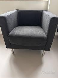 B04- Poltroncina a pozzetto squadrata