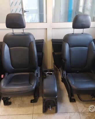 Tappezzeria completa Fiat Freemont 2012