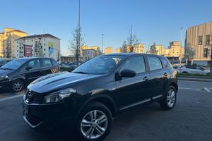 Nissan Qashqai 1.5 dCi economica navigatore
