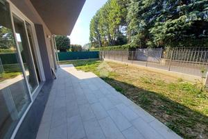4 LOCALI A TREVIOLO