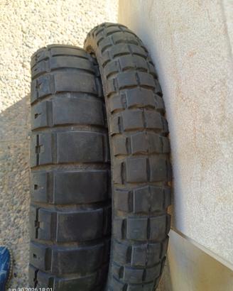 Coppia pneumatici moto 90/90/21. 150/70/18