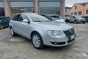 Volkswagen Passat 2.0 16V TDI VARIANT UNICO PROPRI