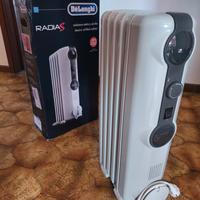 radiatore a olio De longhi come nuova