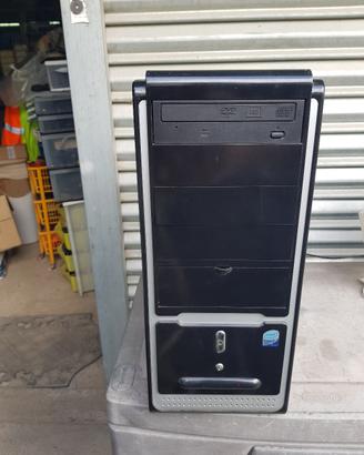 pc fisso desktop intel quad core 