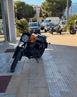 Royal Enfield Meteor 350 FIRE BALL