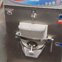machina per produrre i gelati praticamente nuova