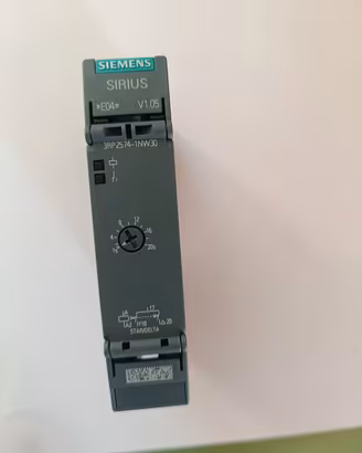 SIEMENS SIRIUS 3RP2574-1NW30 Relè Temporizzatore S