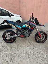 KTM LC4. 640 supermoto