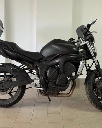 Yamaha FZ6 tua a soli 33€ al mese