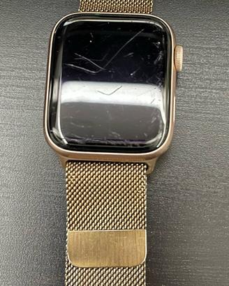 Apple Watch 4 GPS + Cellular