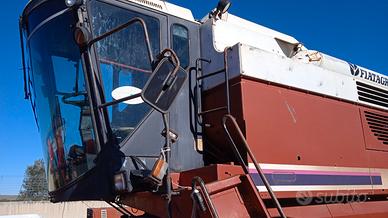 Mietitrebbia Laverda 3750