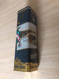 Scatola di latta