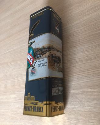 Scatola di latta