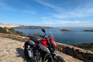 MV Agusta stradale 800