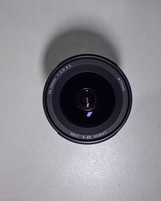 Canon EF-S 10-22mm f/3.5-4.5 USM