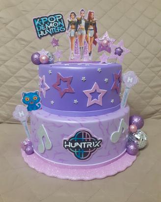torta scenografica huntrix 