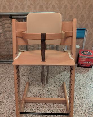 Seggiolino in legno della Stokke