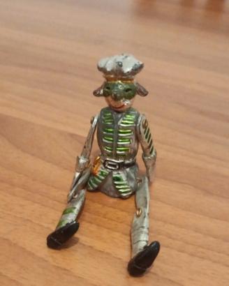 🎭 Pulcinella vintage in metallo smaltato – masche