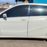 651901 RICAMBI USATI AUTO MERCEDES Classe B W246 2