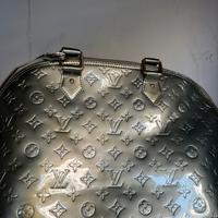 Borsa LV