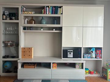 Parete attrezzata  soggiorno- MC