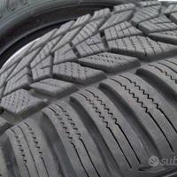Hankook gomme invernali da 19 per Porsche 718 911
