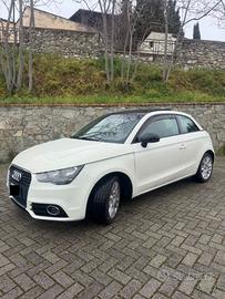 Audi A1 1.6 Diesel 90Cv TETTO 2012